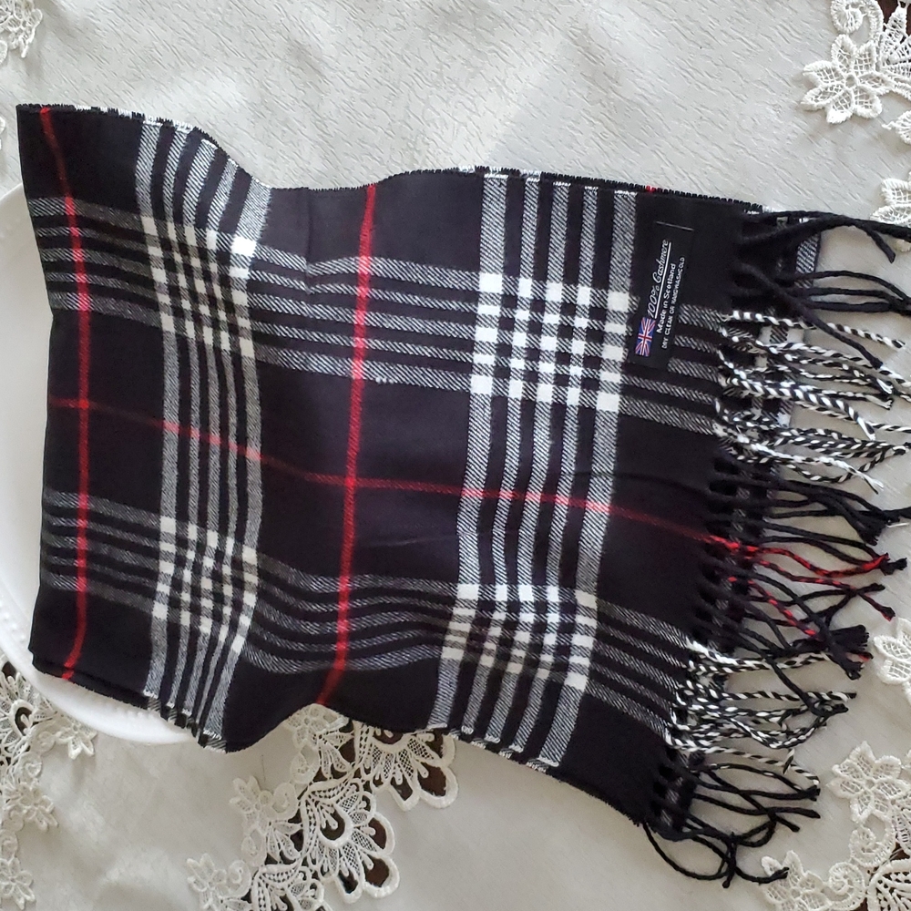 Cashmere plaid scarf new